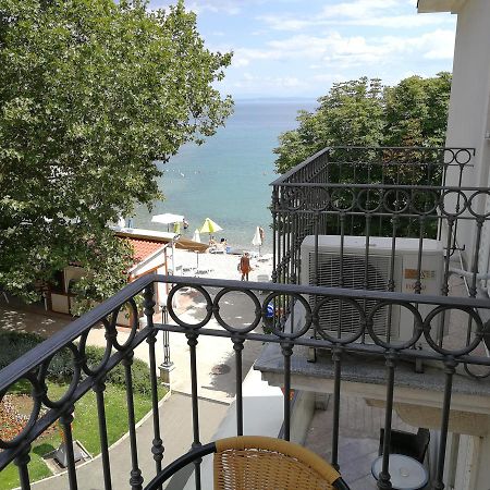 Apartments Zlatko Delic Ika Exterior foto