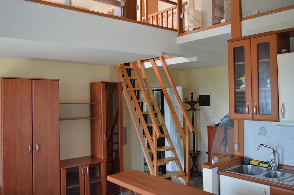 Apartments Zlatko Delic Ika Cameră foto